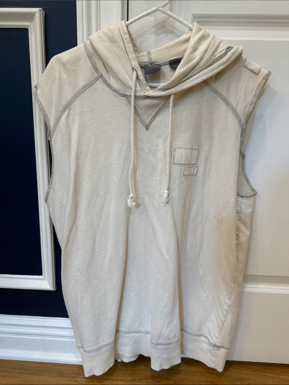 Armani Exchange Cream Sleeveless Hooded Pullover